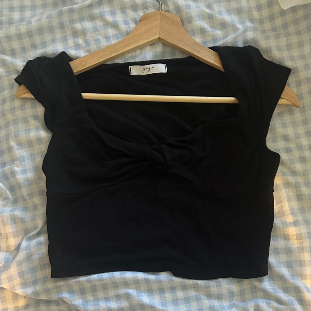 Elegant Black Twist Front Women's Blouse